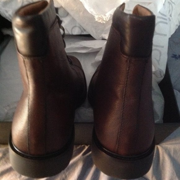 Bloomingdale's Men's Brown Leather Cap Toe Boots - 11.5 - New in Box - Picture 4 of 13